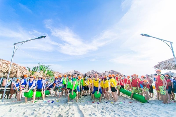 Nên tổ chức team building bãi biển ở đâu đặc sắc và chill nhất? 1